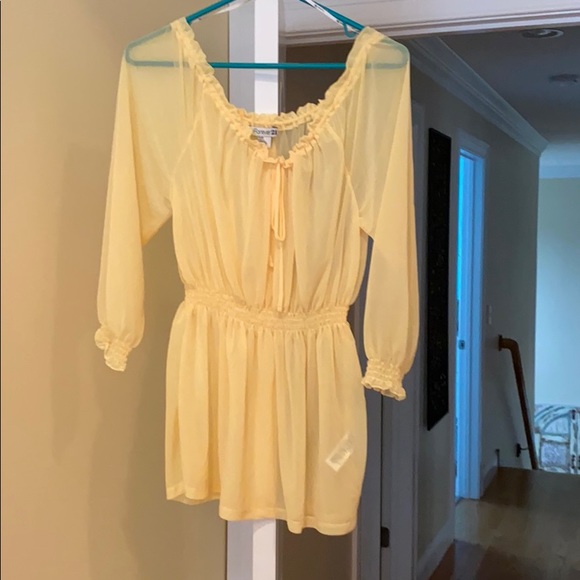 Forever 21 Top - Picture 2 of 4